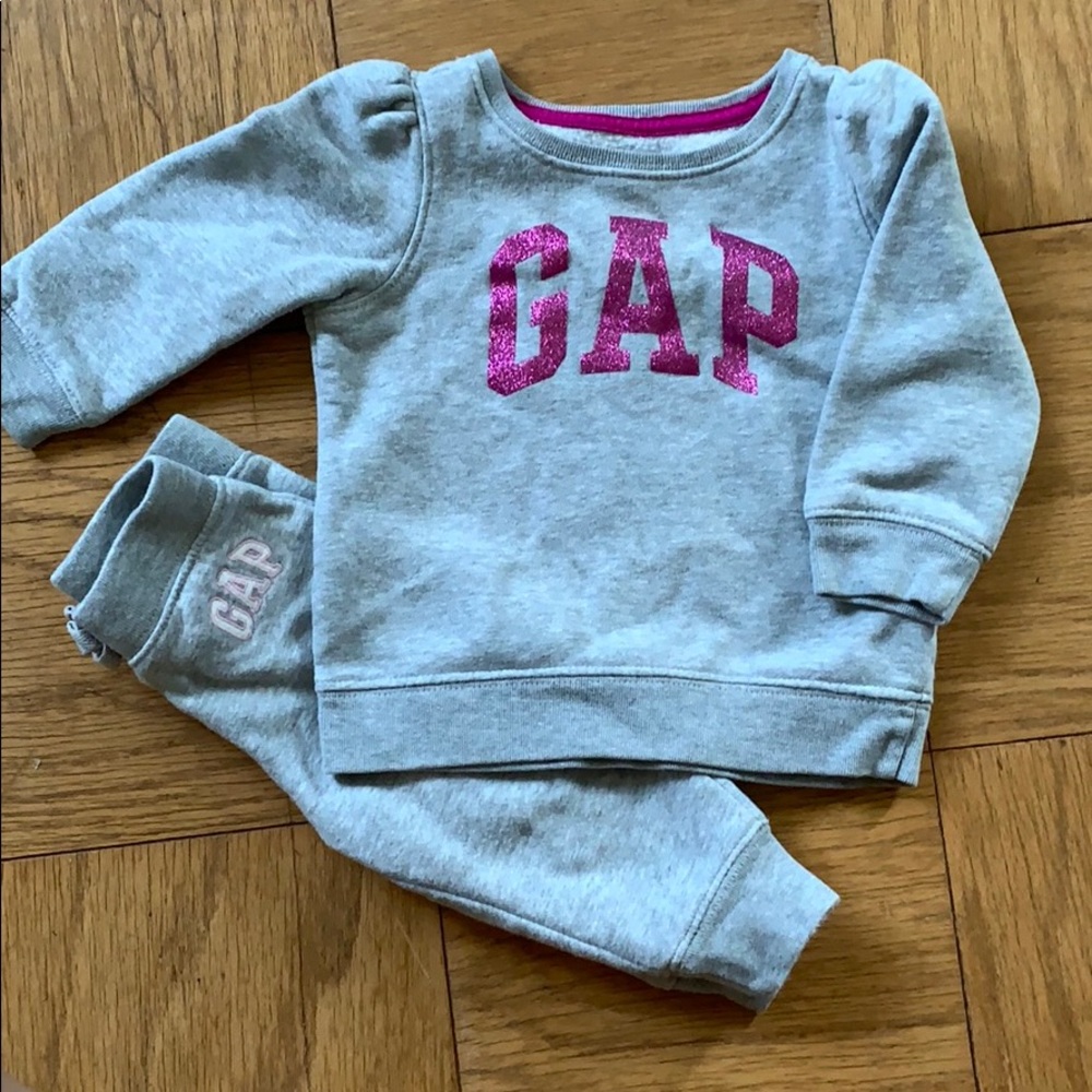 Baby Gap gray sweatshirt and pant set